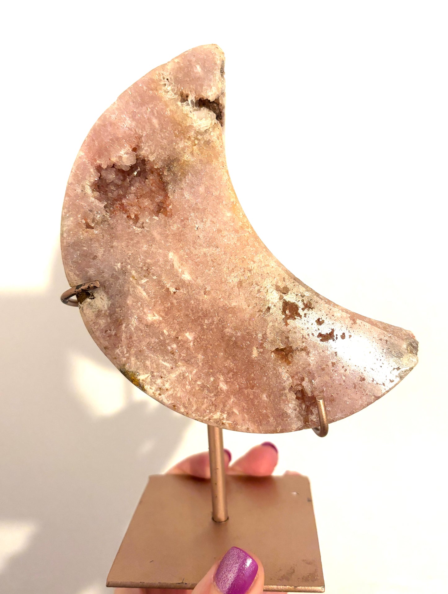 Pink Ame Druzy 850g High Grade Chunky Moon on Stand (Brazil)