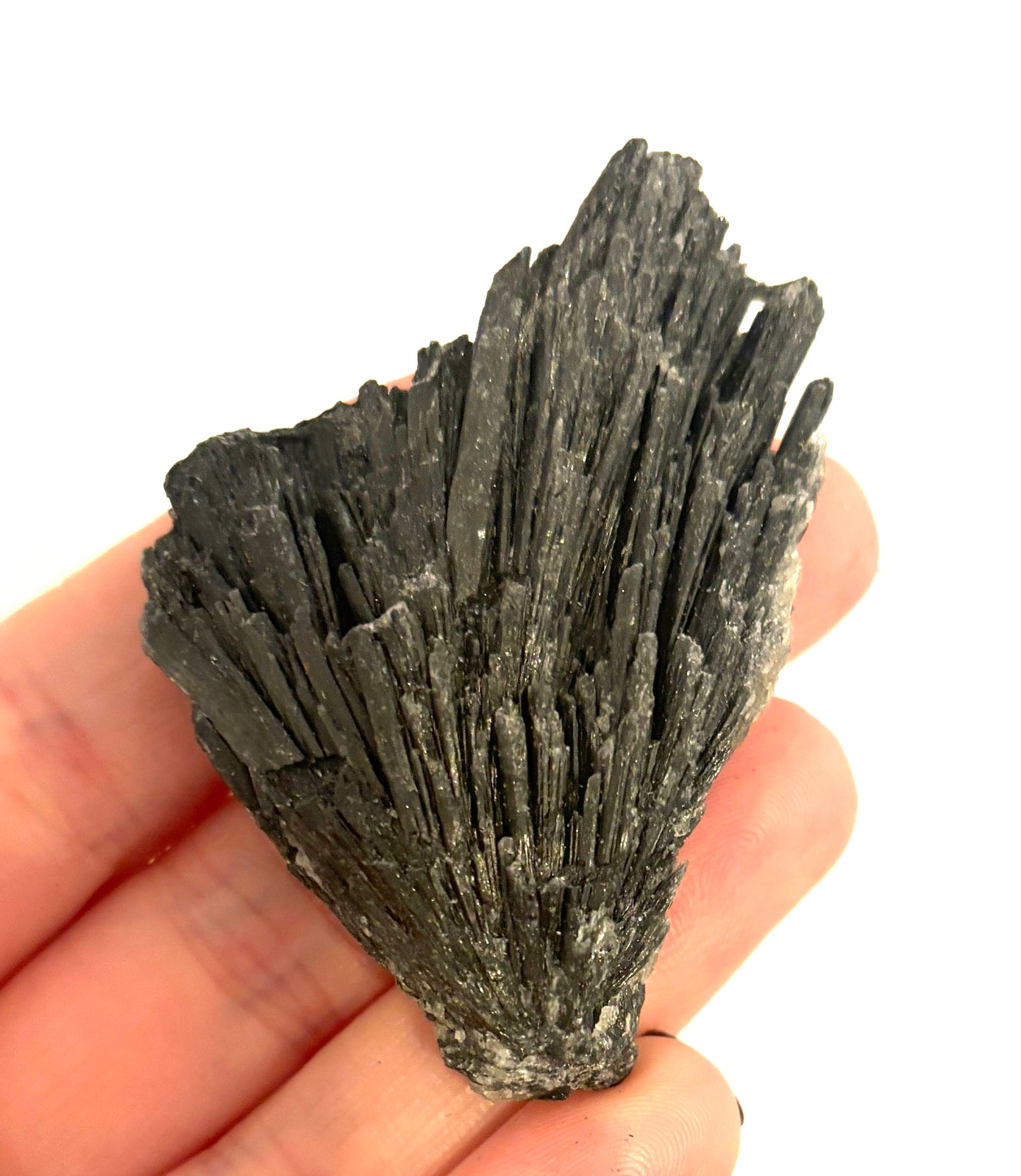 Black Kyanite Raw (Brazil)