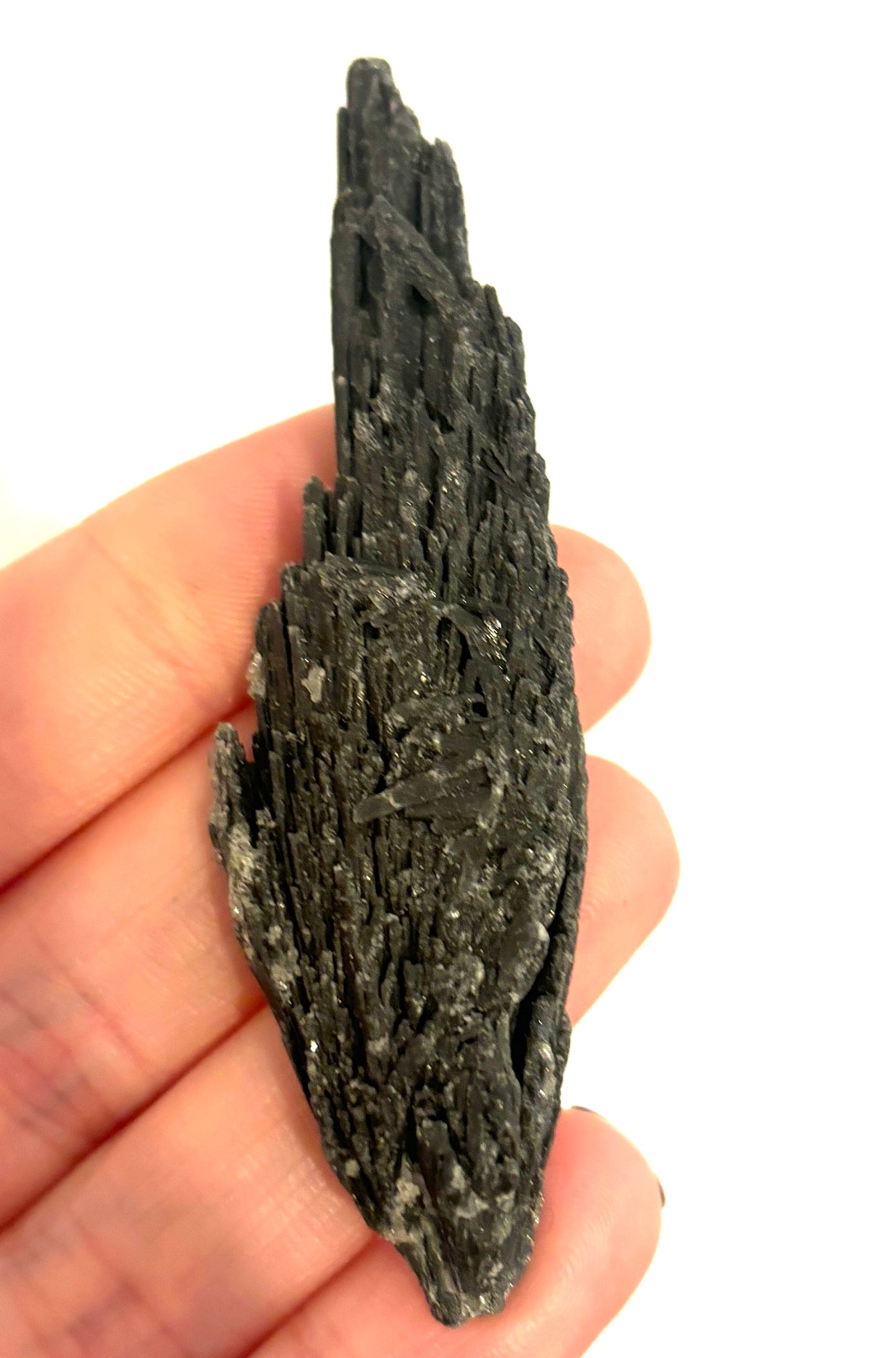 Black Kyanite Raw (Brazil)